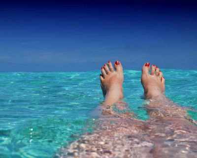 CONSEJOS PARA CUIDAR LOS PIES EN VERANO